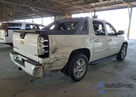 2010 Chevrolet Avalanche Ltz z USA, uszkodzony, nr VIN 3GNVKGE07AG123865